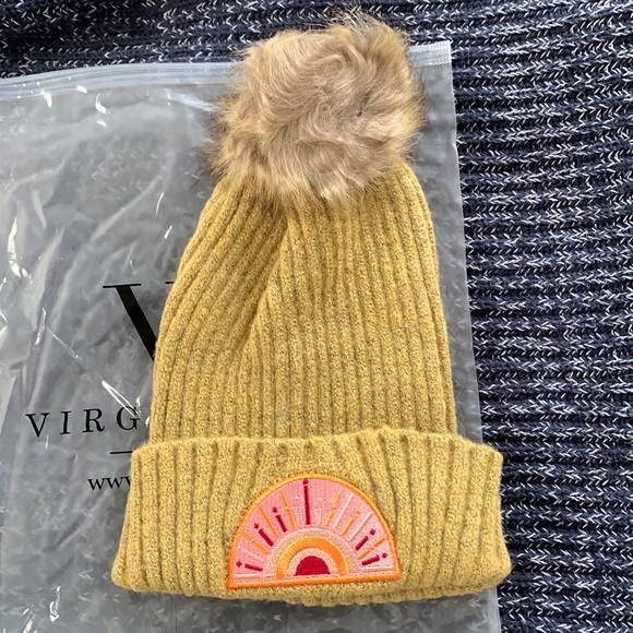 Virginia Wolf hat - Picture 2 of 4